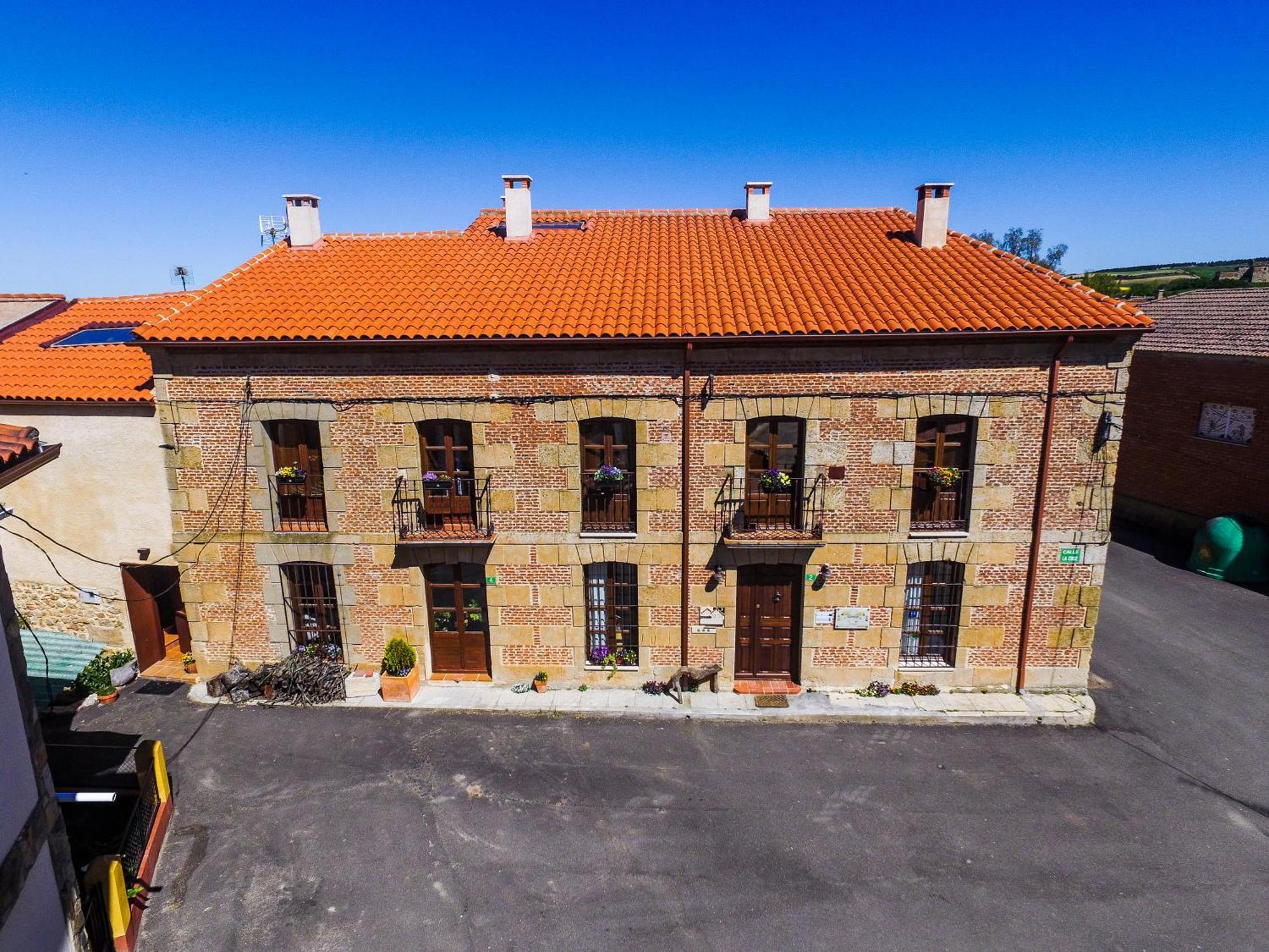 Posada Real Del Buen Camino Villanueva de Campean 外观 照片