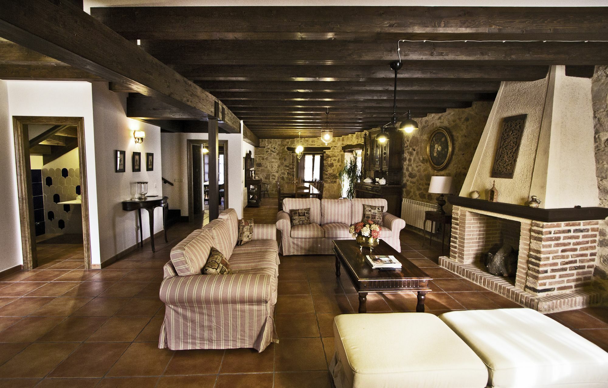 Posada Real Del Buen Camino Villanueva de Campean 外观 照片