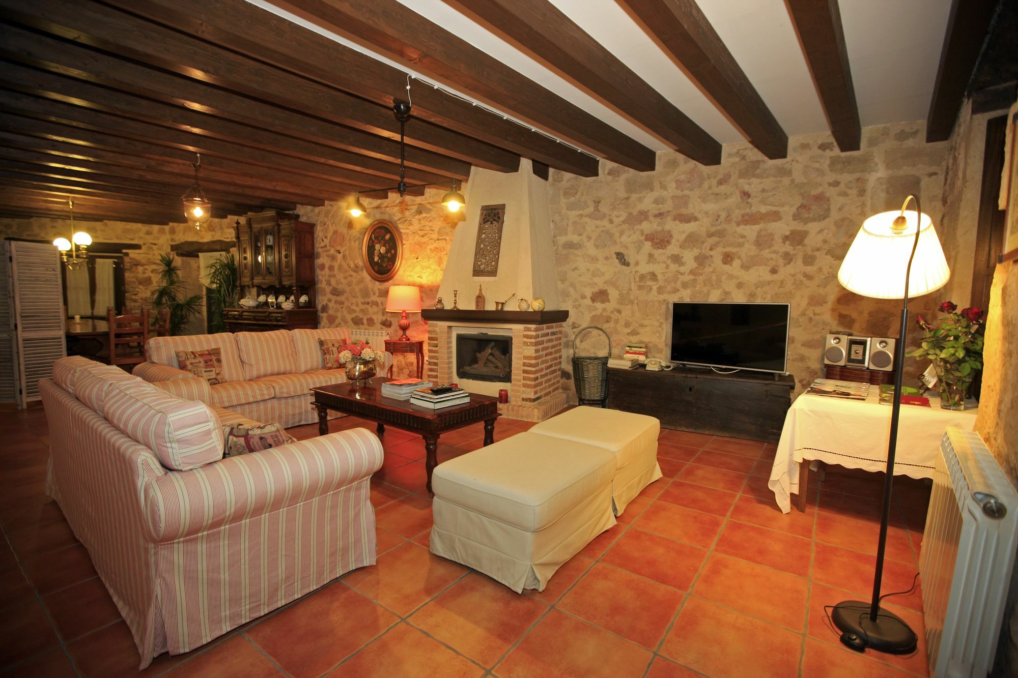 Posada Real Del Buen Camino Villanueva de Campean 外观 照片
