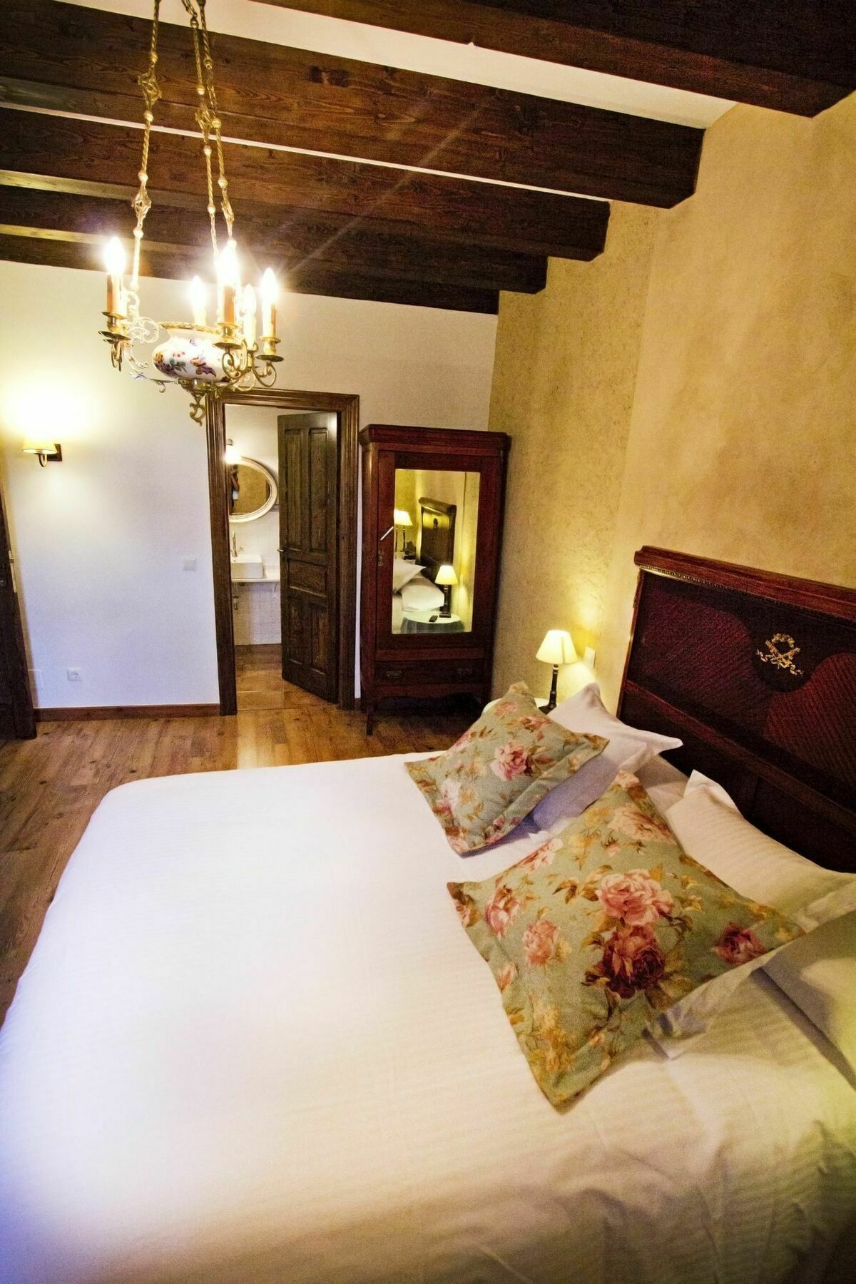 Posada Real Del Buen Camino Villanueva de Campean 外观 照片